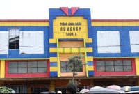 CERAH: Suasana Gedung pasar Anom di Sumenep (SandiGT - Seputar Jatim)