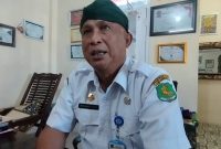 MEMAPARKAN: Kepala Disbudporapar Sumenep, Mohammad Iksan, saat ditemui di ruangannya (SandiGT - Seputar Jatim)
