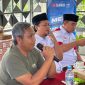 RAPAT: PT Empat Sekawan Mulia (ESM) saat menggelar meet and greet bersama salah satu mitra bisnisnya, Toko Bagus, di Hotel New Ramayana, Pamekasan (Foto Istimewa)