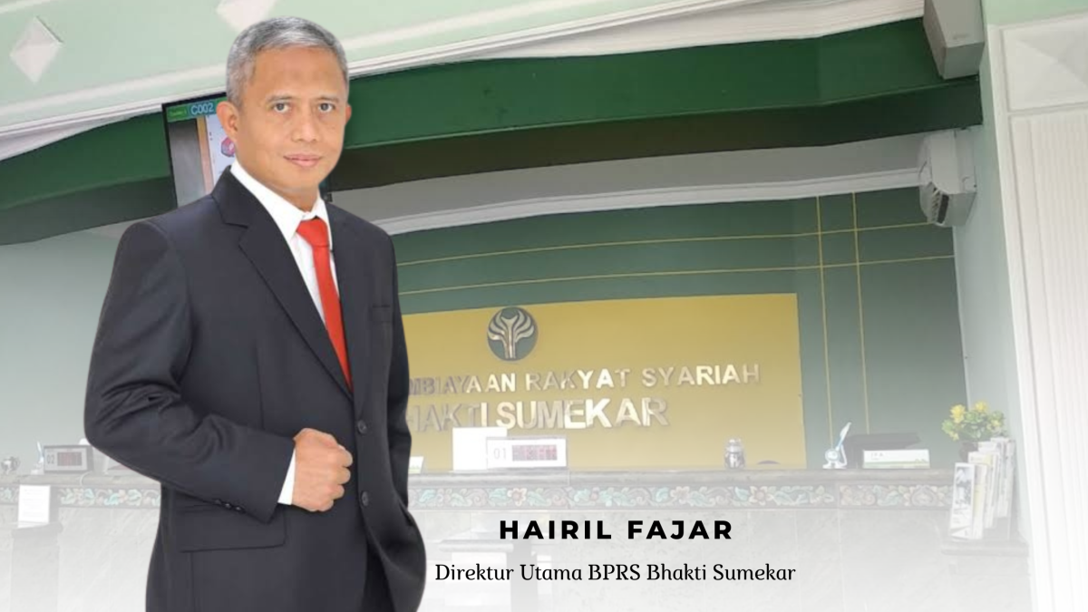 GAGAH: Direktur Bank BPRS Bhakti Sumekar, Hairil Fajar (Doc. Seputar Jatim)