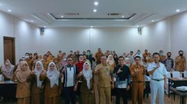 KOMPAK: foto bersama peserta tata laksana dan rehabilitasi penderita dm di fktp (SandiGT - Seputar Jatim)