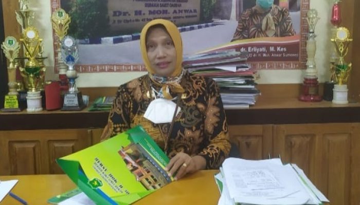 Diterpa Isu dan Tekanan, Direktur RSUDMA Erliyati Tampil sebagai Simbol Keteguhan di Mata Jurnalis Senior
