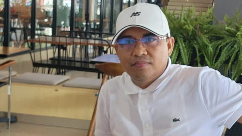 SANTAI: Wakil Ketua Paguban Pengusaha Rokok Sumenep, Rausi Samorano (Doc. Istimewa)