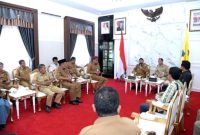 FOKUS: Rapat Bersama Pimpinan OPD dalam Acara Penganugerahan Inovasi Daerah dan Inovasi Teknologi 2025 yang digelar di Rumah Dinas Bupati (Doc. Seputar Jatim)