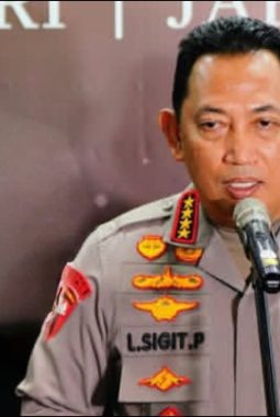 Kapolri Intruksikan Tembak Bila Massa Aksi Berani Masuk Markas dan Asrama