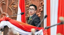 BERKACAMATA: Anggota DPRD Jatim Nur Faizin (Foto Istimewa)
