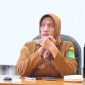 SERIUS: Direktur RSUD dr. H. Moh. Anwar Sumenep, Erliyati, saat memimpin rapat (Doc. Seputar Jatim)