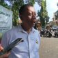 MENJELASKAN: Kepala DKPP Sumenep, Chainur Rasyid, saat diwawancarai tentang tentang komoditas lokal (SandiGT - Seputar Jatim)