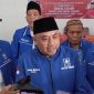 TEGAS: Ketua Komisi II DPRD Sumenep, Faisal Muhlis, saat diwawancarai di kantornya (Doc. Seputar Jatim) 