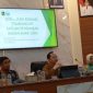 SOSIALISASI: Kepala Bappeda Sumenep, Arif Firmanto, saat memaparkan tentang SRA (SandiGT - Seputar Jatim) 