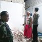 PANIK: Rumah warga runtuh akibat gempa bumi  m 6,0 menguncang wilayah Kabupaten Sumenep (SandiGT - Seputar Jatim)