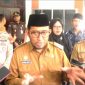 TEGAS: Bupati Sumenep, Achmad Fauzi Wongsojudo, bersama Kepala Dinas Sosial Sumenep, Mustangin, usai meresmikan Sekolah Rakyat (SandiGT - Seputar Jatim) 