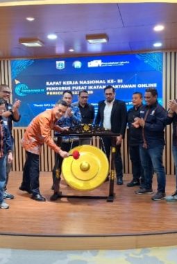 PP IWO Minta Media Online Tetap Berpegang Teguh pada Prinsip Kode Etik Jurnalistik di Tengah Arus Disrupsi Digital