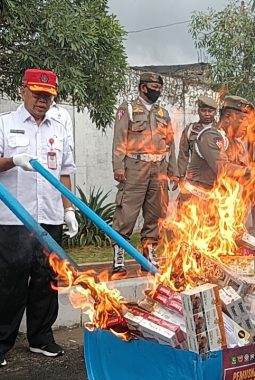 28 Ribu Rokok Ilegal Dimusnahkan, Pemkab Sumenep Tegaskan Sikap Tanpa Kompromi