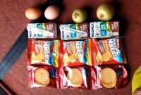 CAMILAN: Siswa terima MBG bentuk snack di Kecamatan Rubaru (Foto Istimewa)