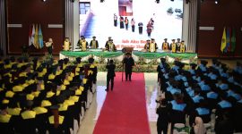 MEGAH: Prosesi wisuda UNIBA Madura (Doc. Seputar Jatim)
