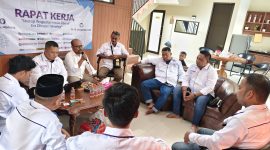 FOKUS: SMSI Sumenep saat mengadakan rapat kerja di Batu Malang (Doc. Seputar Jatim)
