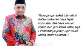 TEGAS: Walid Murid Imam Mustain R, meminta guru jangan takut menolak jika ada MBG yang tidak sesuai (Doc. Seputar Jatim)