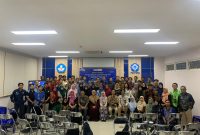 KOMPAK: Jajaran Civitas Akademika Politeknik Negeri Madura (Poltera) Sampang, foto bersama usai menggelar Rapat Kerja (Raker) Tahun 2026 (Doc. Seputar Jatim)