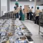 MAKANAN: Proses penyajian program MBG (Foto Istimewa)