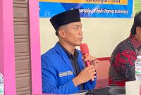 TEGAS: Ketua PMII Cabang Sumenep, Khoirus Soleh, buka suara terkait proyek gelap di Desa Meddelan (Doc. Seputar Jatim)