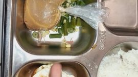 MAKANAN: Siswa di Batu Putih temukan ulat di sajian sayur MBG (Doc. Seputar Jatim)