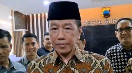 SANTAI: Presiden ke-7 Republik Indonesia, Joko Widodo (Jokowi), usai menjalani pemeriksaan penyidik Polda Metro Jaya di Polresta Solo (Foto Istimewa)