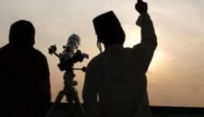 ILUSTRASI: Pemantauan hilal (rukyatul hilal) oleh pemerintah di banyak lokasi sebagai proses ilmiah menentukan awal Ramadan 1447 H (Foto Istimewa)