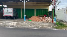 JALAN RAYA: SPPG Saronggi akan membangun IPAL setelah dikeluhkan warga sekitar (Doc. Seputar Jatim)