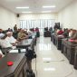 DISKUSI: Sejumlah Ulama dan Habaib mendatangi Kantor DPRD meminta Tempat Hiburan Malam di Sumenep ditutup permanen (Doc. Seputar Jatim)