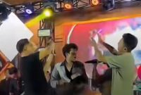 JOGET: Pemilik SPPG di Pamekasn hamburkan uang saat konser Valen (SC. TikTok)