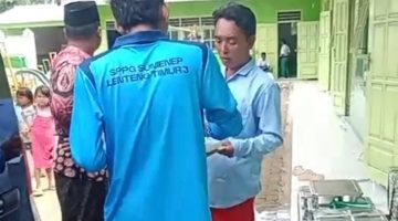 BERDEBAT: SPPG Lenteng Timur 3 saat mengirim MBG saat siswa sudah pulang sekolah (SC video viral)