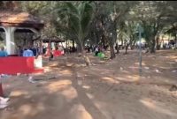 KOTOR: Pantai Slopeng Sumenep banyak sampah berserakan (SC TikTok)