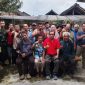 BERKUMPUL: Bersemangat usai penandatanganan ahli waris tanah 50 hektare di Kalipare tuntas (Doc. Seputar Jatim