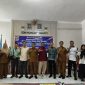 BERSEMANGAT: Dispusip Sumenep saat menjalankan program Perpustakaan Ramah Anak Nasional di SDN Pangarangan 3 (SandiGT - Seputar Jatim)