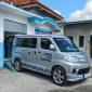 CERAH: Mobil SPPG Talang saat akan mengantar MBG ke sekolah (Mufti Che - Seputar Jatim)