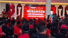 BERKUMPUL: Suasana kegiatan Musancab PDIP Sumenep (Doc. Seputar Jatim)