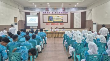 Lewat JMS, Kejari Sumenep Ingatkan Pelajar SMAN 1 Bahaya Hoaks hingga Doxxing