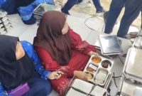 SEKOLAH: MBG ditolak siswa di Batang-Batang diduga ayamnya basi dan bau (Doc. Seputar Jatim)