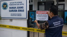 ILUSTRASI: Penghentian sementara operasional SPPG Rumah Juang Garuda Emas, Kecamatan Rubaru, oleh BGN menyusul hasil evaluasi fasilitas dan standar teknis program MBG (Doc. Seputar Jatim)