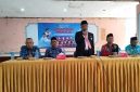 TEGAS: Kepala Disdik Sumenep, Moh Iksan, saat memberikan sambutan dalam kegiatan pelatihan karya ilmiah (Doc. Seputar Jatim)