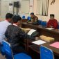 BERDEBAT: GMNI Cabang Sumenep menggelar audiensi dengan DPMD Sumenep (Doc. Seputar Jatim)