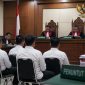 ILUSTRASI : Persidangan perkara dugaan korupsi BSPS Sumenep. Pengadilan Tipikor Jawa Timur dijadwalkan memeriksa enam terdakwa pada sidang lanjutan pekan depan (Doc. Seputar Jatim)