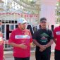TURUN LAPANGAN: Bupati Sumenep, Achmad Fauzi Wongsojudo (tengah) bersama Ketua DPD LDII Sumenep dan Kepala Desa Paberasan berfoto bersama di sela-sela kegiatan Kerja Bakti Nasional LDII 2026 di Desa Paberasan, Sumenep (Dok. Seputar Jatim)