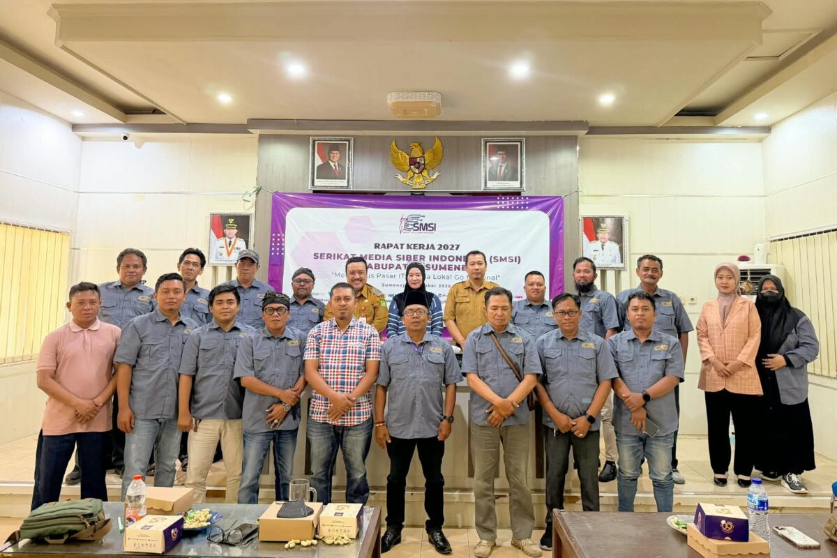 KOMPAK: Foto bersama usai pelaksanaan Rapat Kerja (Raker) SMSI Kabupaten Sumenep 2027 di Aula Al-Qarya DPMD Sumenep (Dok. Seputar Jatim)